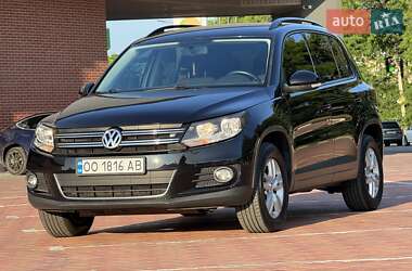 Внедорожник / Кроссовер Volkswagen Tiguan 2014 в 