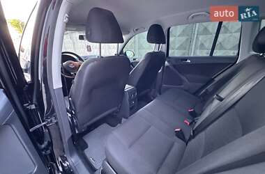 Внедорожник / Кроссовер Volkswagen Tiguan 2014 в 