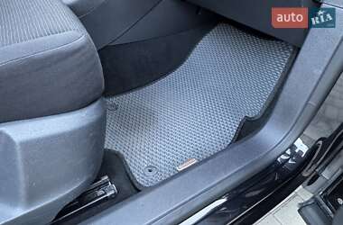 Внедорожник / Кроссовер Volkswagen Tiguan 2014 в 