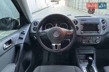 Внедорожник / Кроссовер Volkswagen Tiguan 2014 в 