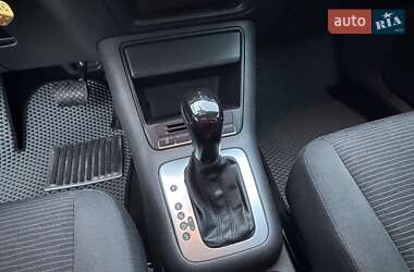 Внедорожник / Кроссовер Volkswagen Tiguan 2014 в 