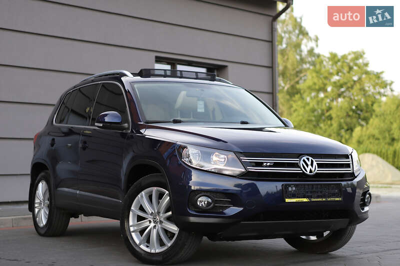 Внедорожник / Кроссовер Volkswagen Tiguan 2015 в Дрогобыче