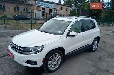 Внедорожник / Кроссовер Volkswagen Tiguan 2013 в Киеве