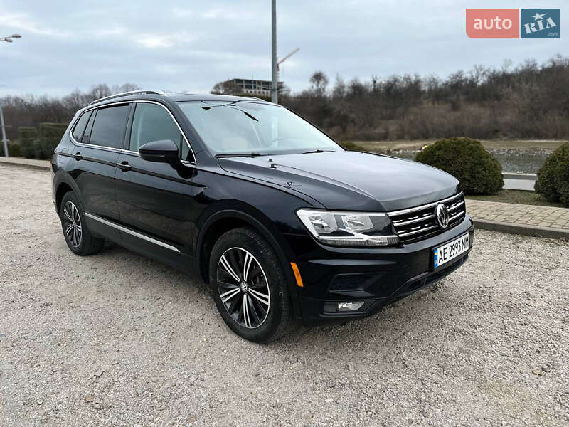 Внедорожник / Кроссовер Volkswagen Tiguan 2018 в Днепре