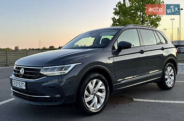 Внедорожник / Кроссовер Volkswagen Tiguan 2021 в Мукачево