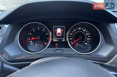 Внедорожник / Кроссовер Volkswagen Tiguan 2020 в 