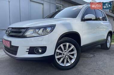 Внедорожник / Кроссовер Volkswagen Tiguan 2014 в Луцке