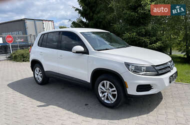 Внедорожник / Кроссовер Volkswagen Tiguan 2012 в Луцке