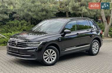 Позашляховик / Кросовер Volkswagen Tiguan 2022 в Одесі