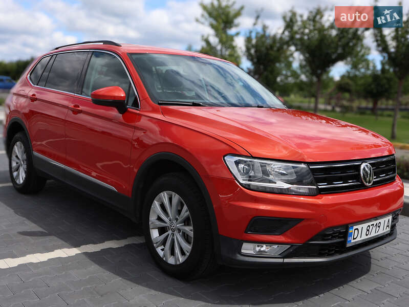 Позашляховик / Кросовер Volkswagen Tiguan 2018 в Ірпені