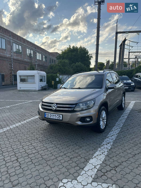 Volkswagen Tiguan 2015