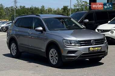 Внедорожник / Кроссовер Volkswagen Tiguan 2020 в Черновцах