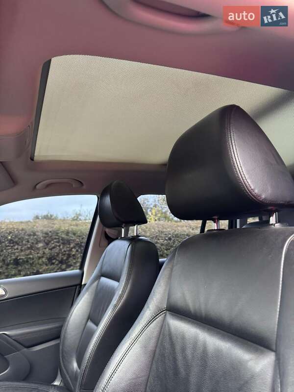 Внедорожник / Кроссовер Volkswagen Tiguan 2011 в Полтаве