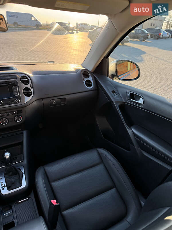 Внедорожник / Кроссовер Volkswagen Tiguan 2012 в Львове