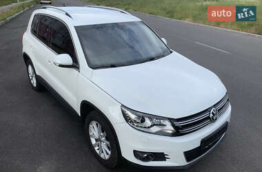 Позашляховик / Кросовер Volkswagen Tiguan 2016 в Вінниці