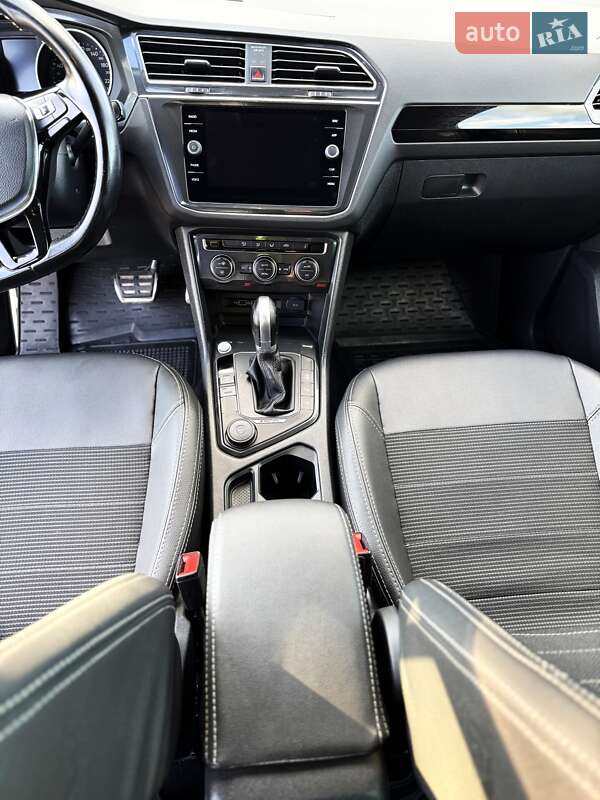 Внедорожник / Кроссовер Volkswagen Tiguan 2017 в Лубнах фото 13 Внедорожник / Кроссовер Volkswagen Tiguan 2017 в Лубнах