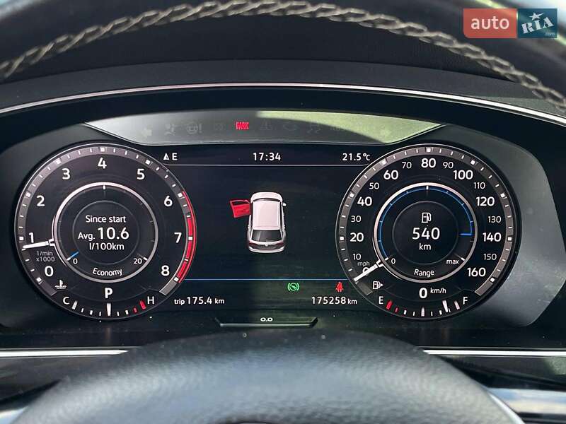 Позашляховик / Кросовер Volkswagen Tiguan 2018 в Львові