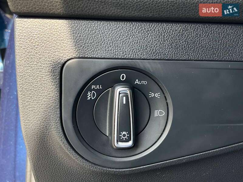 Позашляховик / Кросовер Volkswagen Tiguan 2018 в Львові