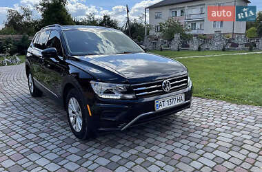Позашляховик / Кросовер Volkswagen Tiguan 2018 в Львові