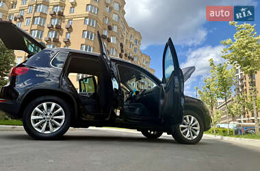 Внедорожник / Кроссовер Volkswagen Tiguan 2013 в Киеве