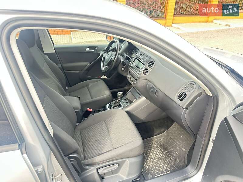 Внедорожник / Кроссовер Volkswagen Tiguan 2012 в Кривом Роге