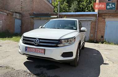 Внедорожник / Кроссовер Volkswagen Tiguan 2014 в Полтаве