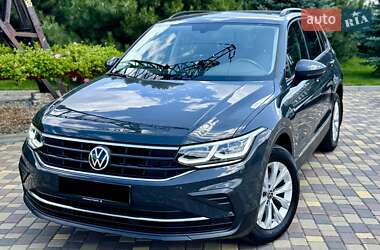 Позашляховик / Кросовер Volkswagen Tiguan 2021 в Дніпрі