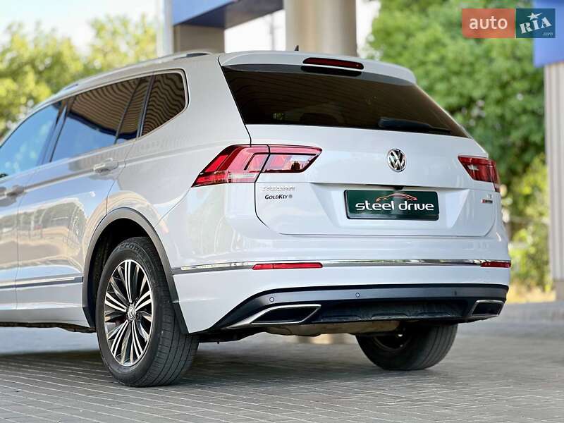 Внедорожник / Кроссовер Volkswagen Tiguan 2018 в Николаеве