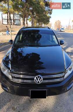 Внедорожник / Кроссовер Volkswagen Tiguan 2016 в Ивано-Франковске