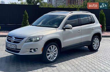 Внедорожник / Кроссовер Volkswagen Tiguan 2008 в Днепре