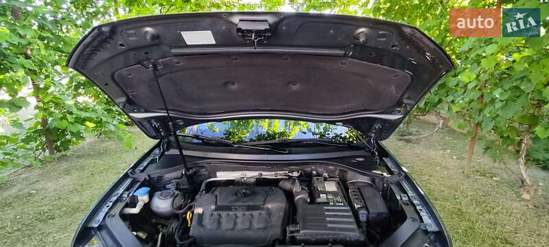 Внедорожник / Кроссовер Volkswagen Tiguan 2017 в Ровно фото 21 Внедорожник / Кроссовер Volkswagen Tiguan 2017 в Ровно