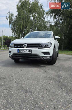 Внедорожник / Кроссовер Volkswagen Tiguan 2019 в Запорожье