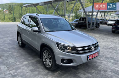 Внедорожник / Кроссовер Volkswagen Tiguan 2015 в 