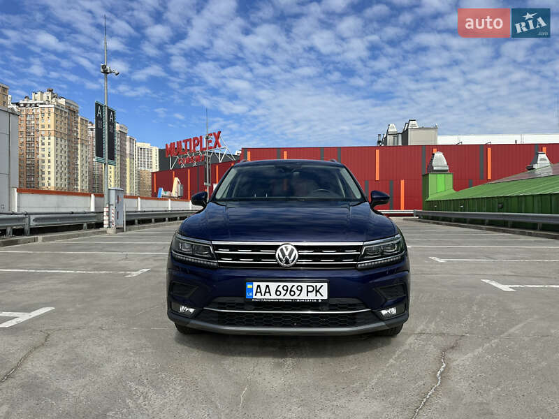 Внедорожник / Кроссовер Volkswagen Tiguan 2018 в Киеве