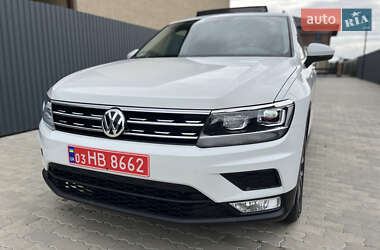 Внедорожник / Кроссовер Volkswagen Tiguan 2018 в Ужгороде