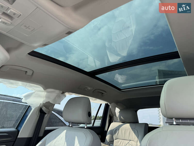 Внедорожник / Кроссовер Volkswagen Tiguan 2019 в Киеве