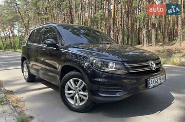 Позашляховик / Кросовер Volkswagen Tiguan 2017 в Харкові