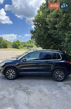 Позашляховик / Кросовер Volkswagen Tiguan 2009 в Львові