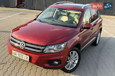 Позашляховик / Кросовер Volkswagen Tiguan 2015 в Києві