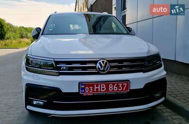 Внедорожник / Кроссовер Volkswagen Tiguan 2018 в 
