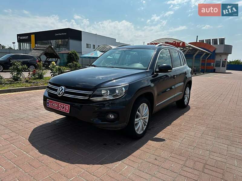 Внедорожник / Кроссовер Volkswagen Tiguan 2013 в Полтаве