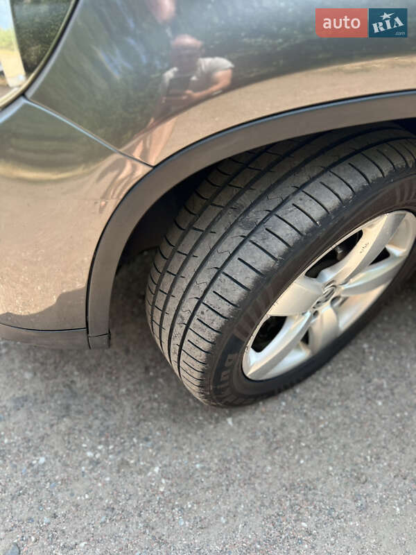 Внедорожник / Кроссовер Volkswagen Tiguan 2015 в Черкассах