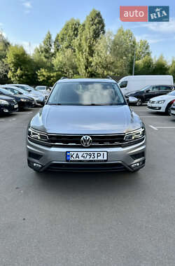 Позашляховик / Кросовер Volkswagen Tiguan 2021 в Києві