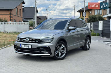 Внедорожник / Кроссовер Volkswagen Tiguan 2020 в Киеве