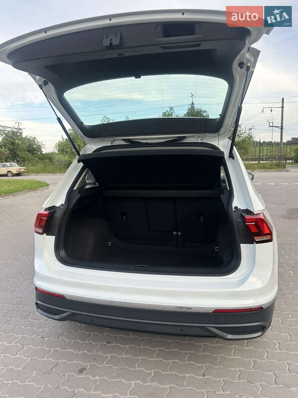 Позашляховик / Кросовер Volkswagen Tiguan 2021 в Бродах