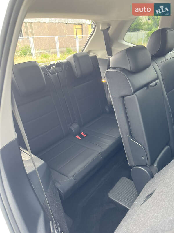 Внедорожник / Кроссовер Volkswagen Tiguan 2020 в Ахтырке