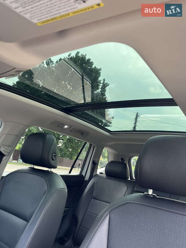 Внедорожник / Кроссовер Volkswagen Tiguan 2020 в Ахтырке