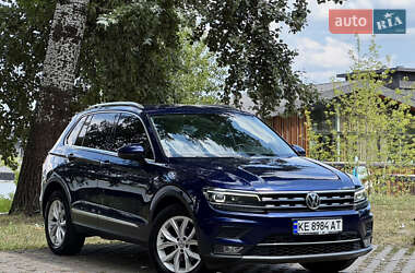 Позашляховик / Кросовер Volkswagen Tiguan 2017 в Києві