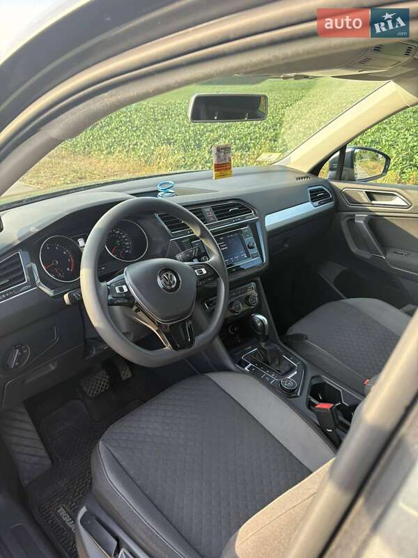 Внедорожник / Кроссовер Volkswagen Tiguan 2017 в Лубнах фото 13 Внедорожник / Кроссовер Volkswagen Tiguan 2017 в Лубнах
