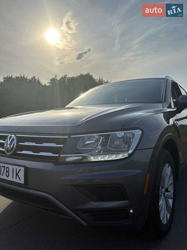 Внедорожник / Кроссовер Volkswagen Tiguan 2017 в Лубнах фото 4 Внедорожник / Кроссовер Volkswagen Tiguan 2017 в Лубнах